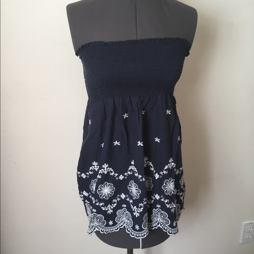 Maurices Blue Halter Top - Size Large